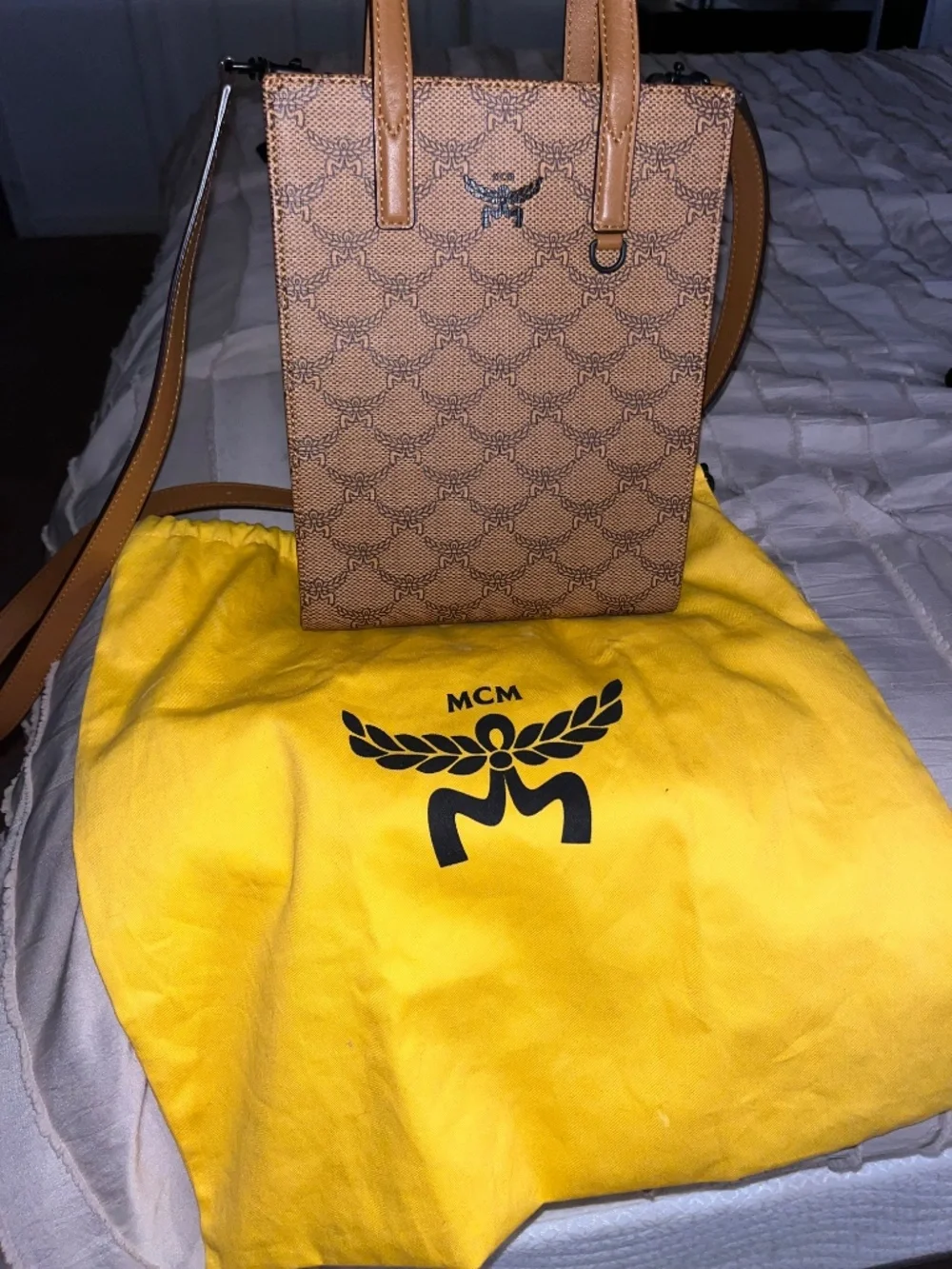 MCM crossbody - Picture 2 of 5